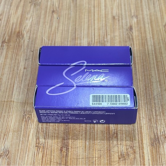MAC Cosmetics Selena Lipstick - Vibrant Purple - Picture 1 of 6